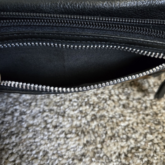 Fossil Black Leather Clutch Wallet - Picture 3 of 5